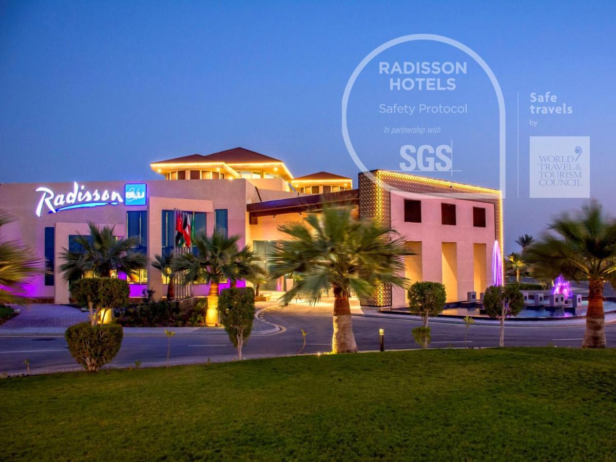 Radisson Blu Resort, Al Khobar Half Moon Bay Exterior photo Radisson Hotel, Al Qusais, Dubai