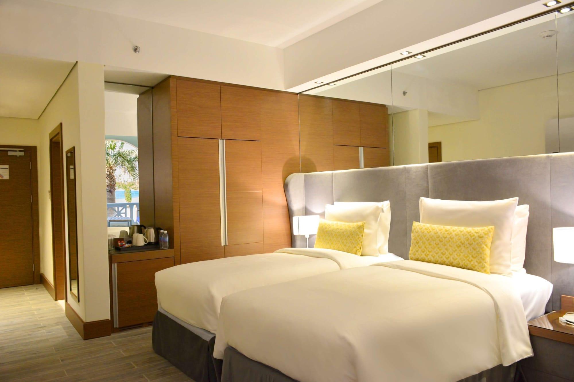 Radisson Blu Resort, Al Khobar Half Moon Bay Exterior photo Deluxe Room