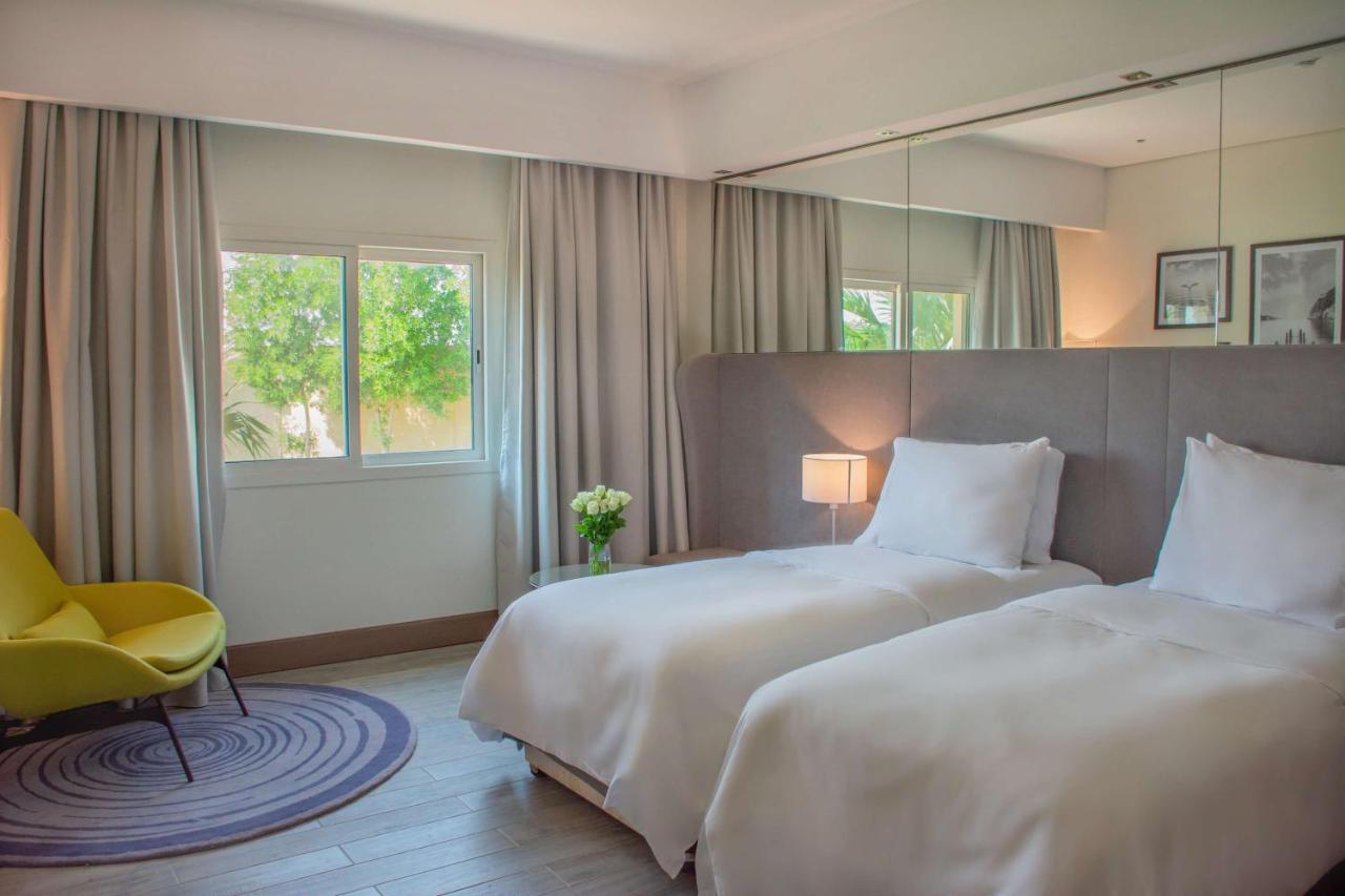 Radisson Blu Resort, Al Khobar Half Moon Bay Exterior photo Deluxe room