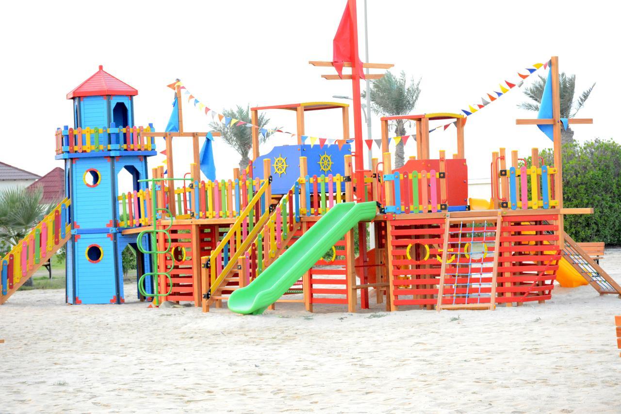 Radisson Blu Resort, Al Khobar Half Moon Bay Exterior photo Playground in Al-Qusaib, Kuwait