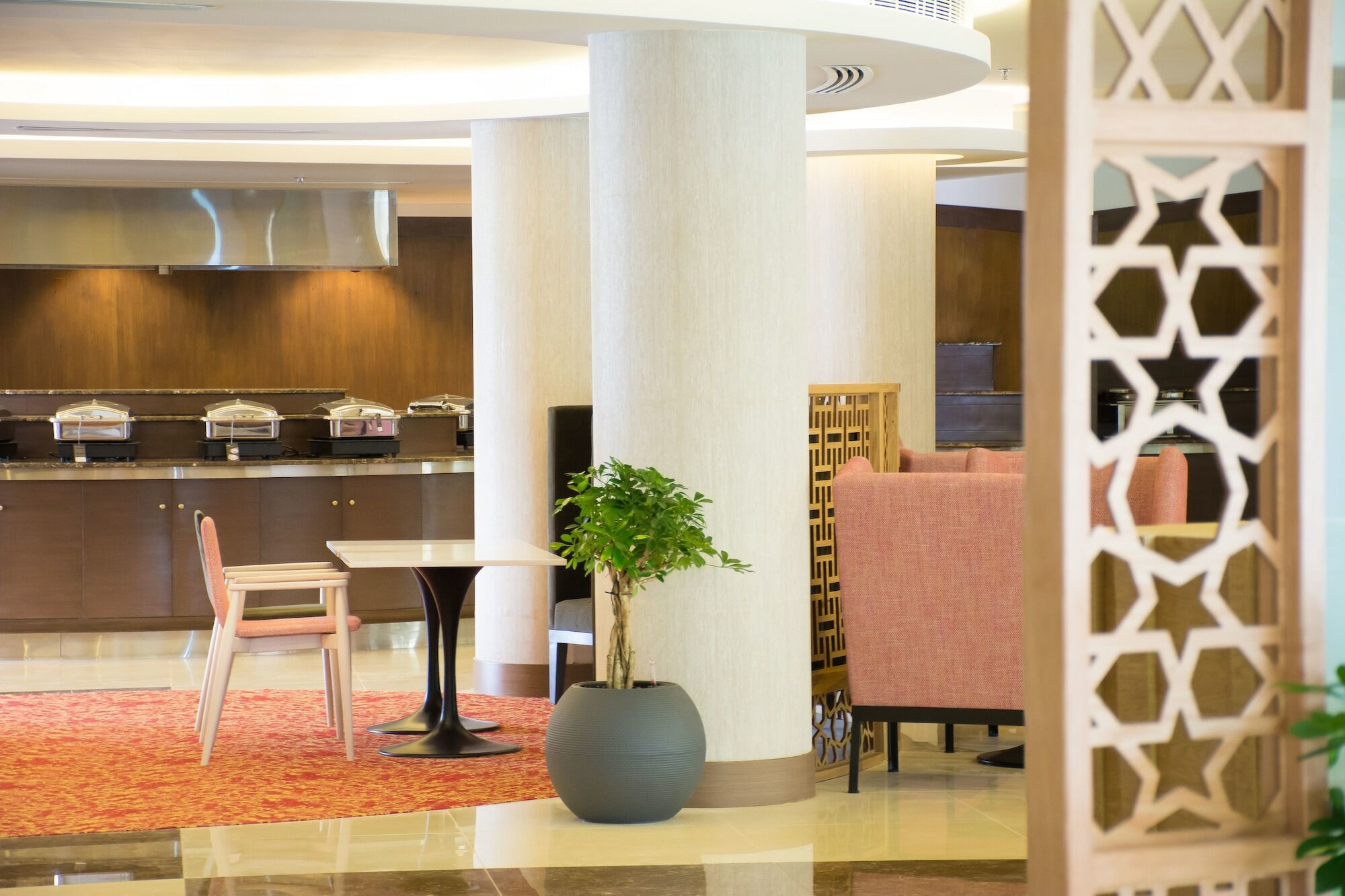 Radisson Blu Resort, Al Khobar Half Moon Bay Exterior photo The lobby of the hotel