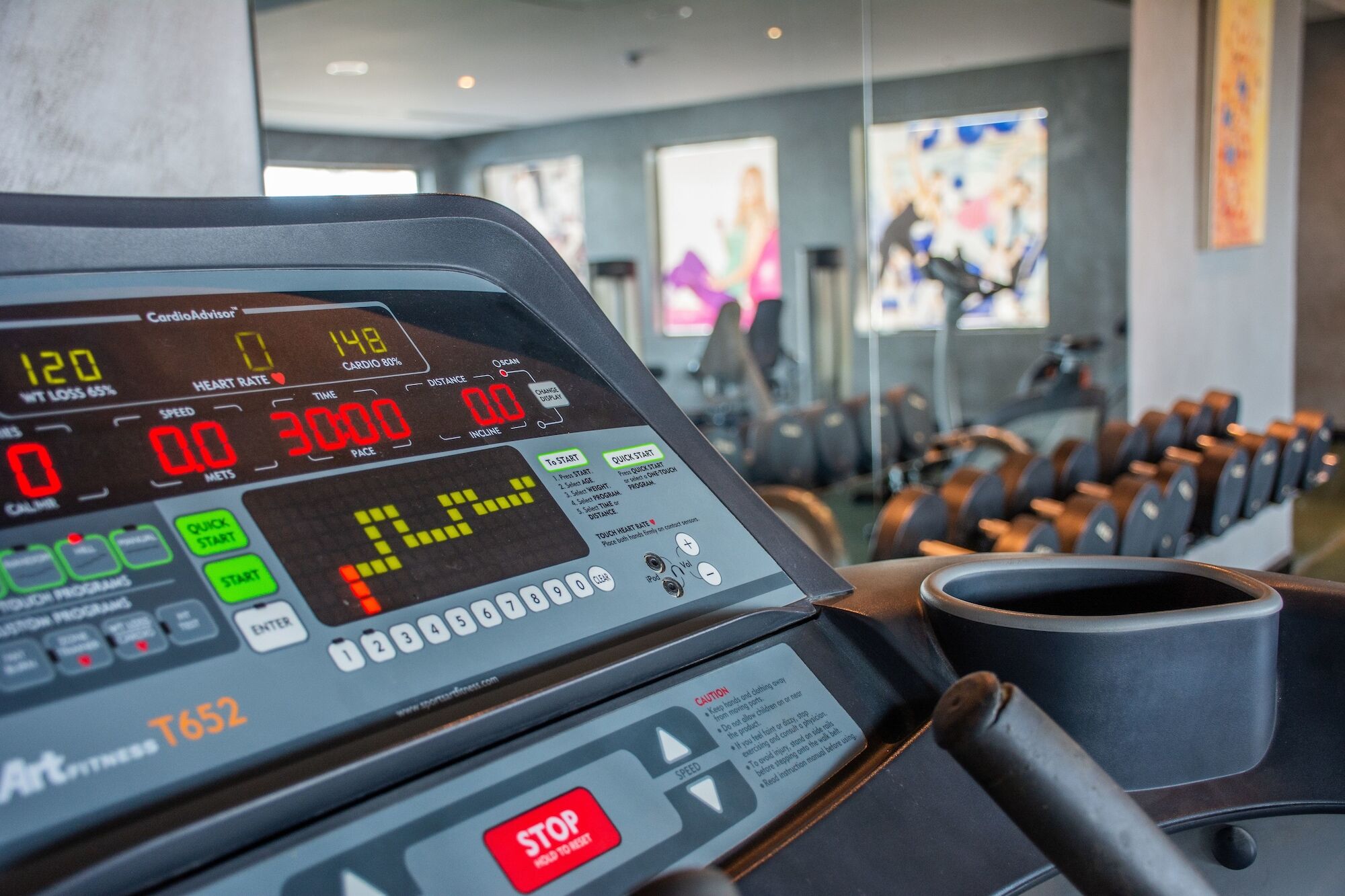 Radisson Blu Resort, Al Khobar Half Moon Bay Exterior photo Treadmill console
